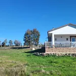 “casa Abella “ Casa de Férias *