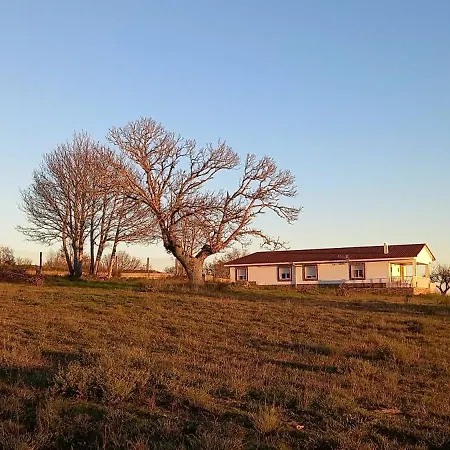 “Casa Abella “ La Magdalena (Ourense)
