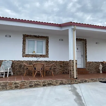 “Casa Abella “ Monterrei