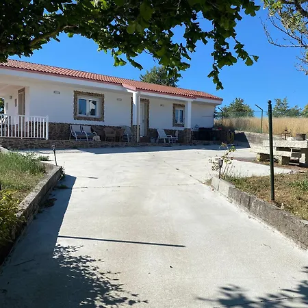 “casa Abella “ * Monterrei